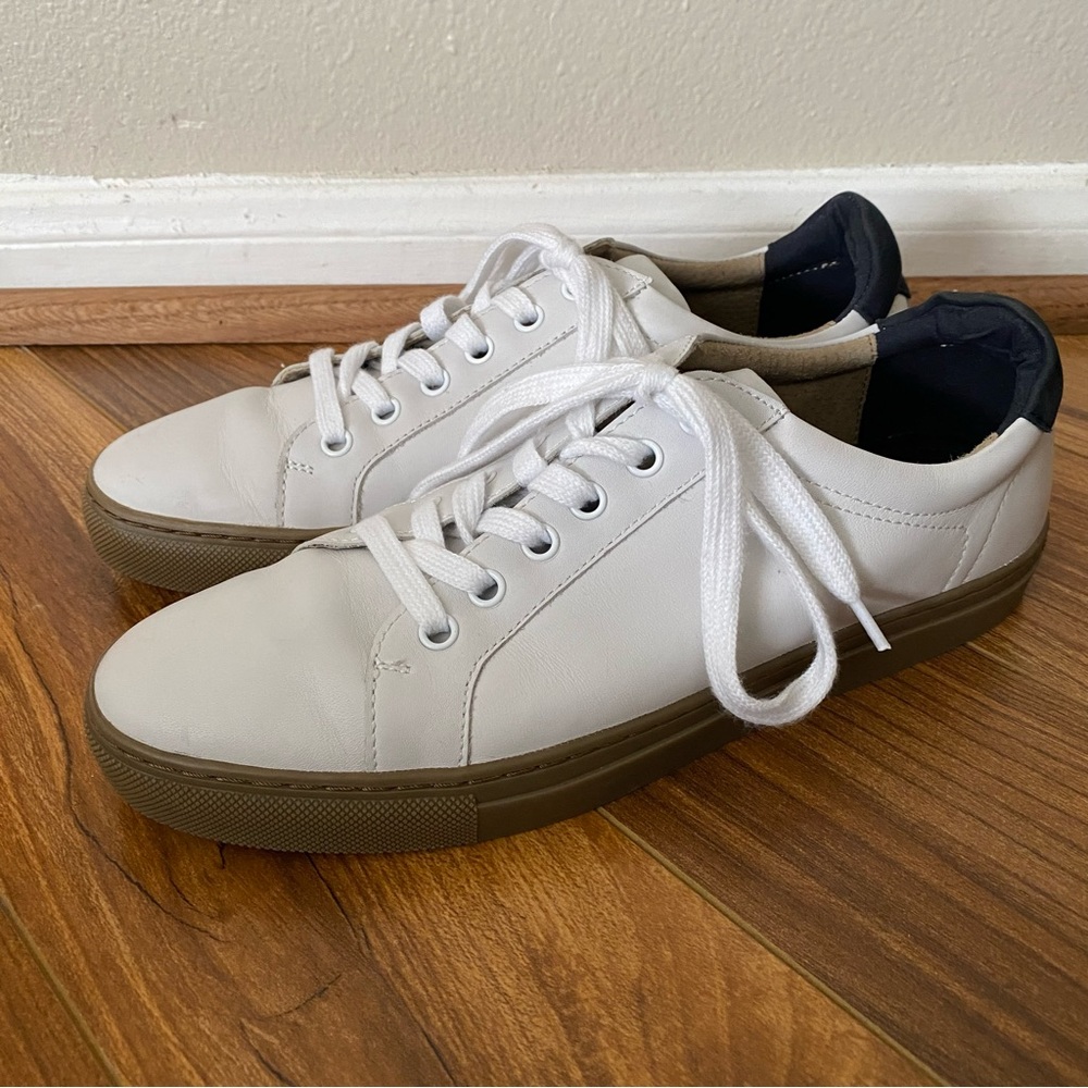 Banana Republic sz 8 white leather sneaker casual shoes NICKLAS  WORN once!